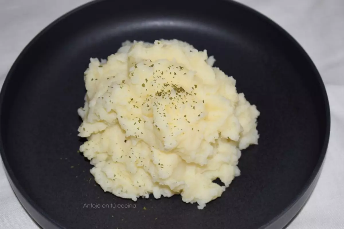Puré de patatas con queso al horno paso a paso - Cocina con Poco